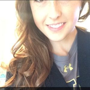 Meet your Posher, Christina